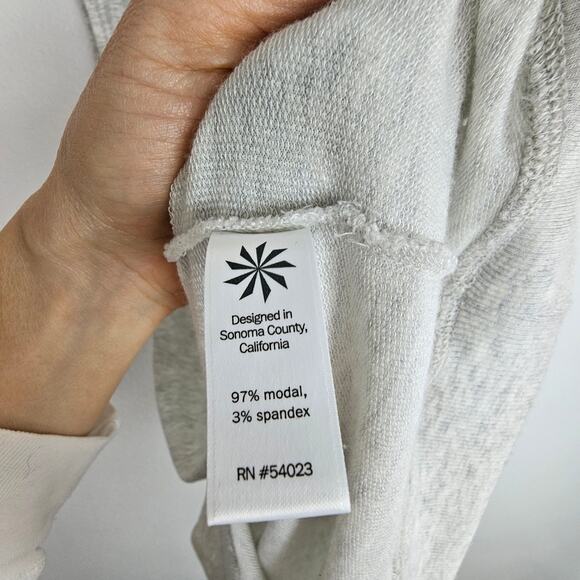 Athleta Mini Sweater Dress Lightweight Sz S Tulip Hem Stretch Activewear Comfort - Picture 6 of 7